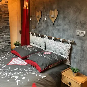 https://les-bossons.hotels-rhonealpes.com